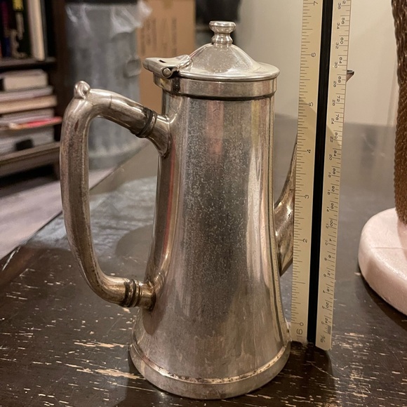 Vintage Grand Silver Co Wear-Brite Nickel Silver Coffee/Tea Pot 7” Tall 6.5” W - Picture 8 of 8